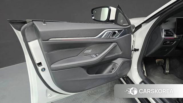 BMW i4 id 4223625 из Кореи 16