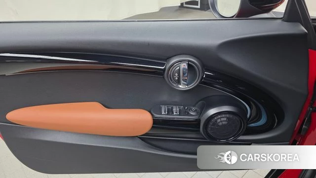 Mini Cooper S Convertible id 4834549 из Кореи 16