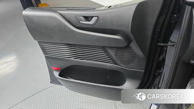 Hyundai Staria id 4585690 из Кореи 16