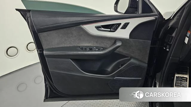 Audi Q8 (4M) id 4187346 из Кореи 16