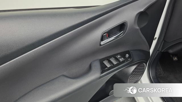 Toyota Prius 4th Generation id 4303695 из Кореи 16