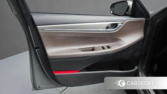 Hyundai The New Grandeur IG Hybrid id 4592115 из Кореи 16