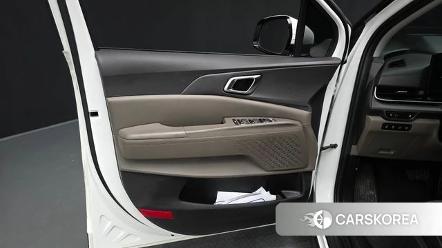 Kia The New Carnival 4th Generation id 4617843 из Кореи 16