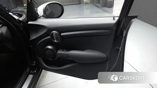 Mini Cooper id 4594501 из Кореи 16