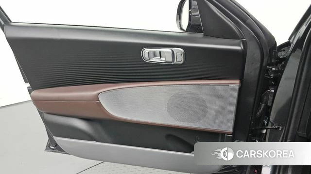 Hyundai Ionic 6 id 4540745 из Кореи 16