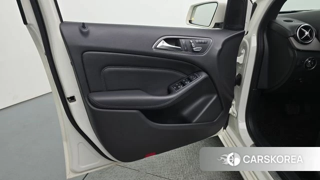 Mercedes-Benz B-Class W246 id 4269553 из Кореи 16