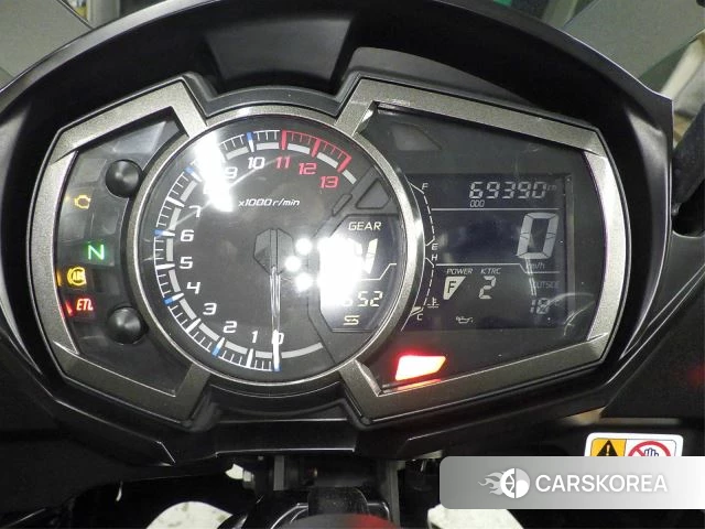 Проданный Kawasaki NINJA 1000 ABS id 4199323 из Японии, фото 16