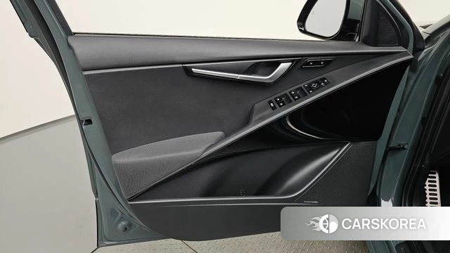 Kia Di Ol Nu Niro id 4223528 из Кореи 16