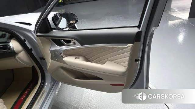 Genesis G70 id 4429954 из Кореи 16