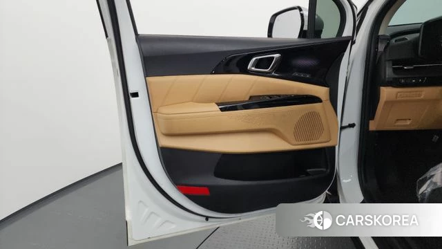 Kia Carnival 4th generation id 4202821 из Кореи 16