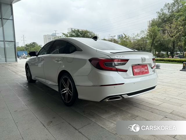 Honda Accord id 4358874 из Китая 16