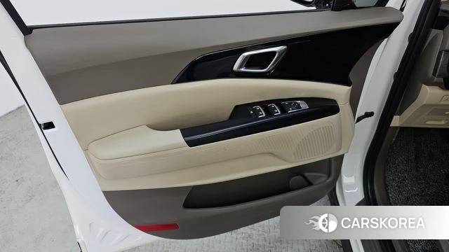 Kia Carnival 4th generation id 4315975 из Кореи 16