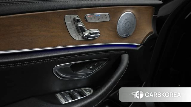 Mercedes-Benz E-Class W213 id 4311113 из Кореи 16