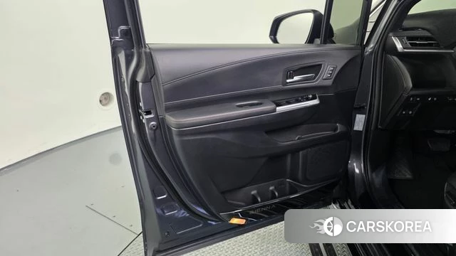 Toyota Sienna 4th Generation id 4607526 из Кореи 16
