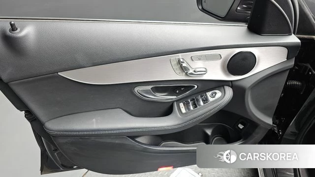 Mercedes-Benz C-Class W205 id 4402909 из Кореи 16