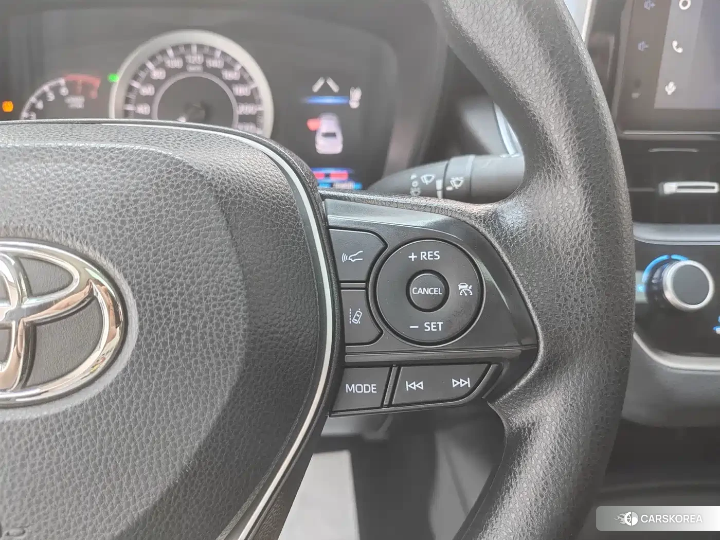 Toyota Corolla id 4583707 из Китая 16