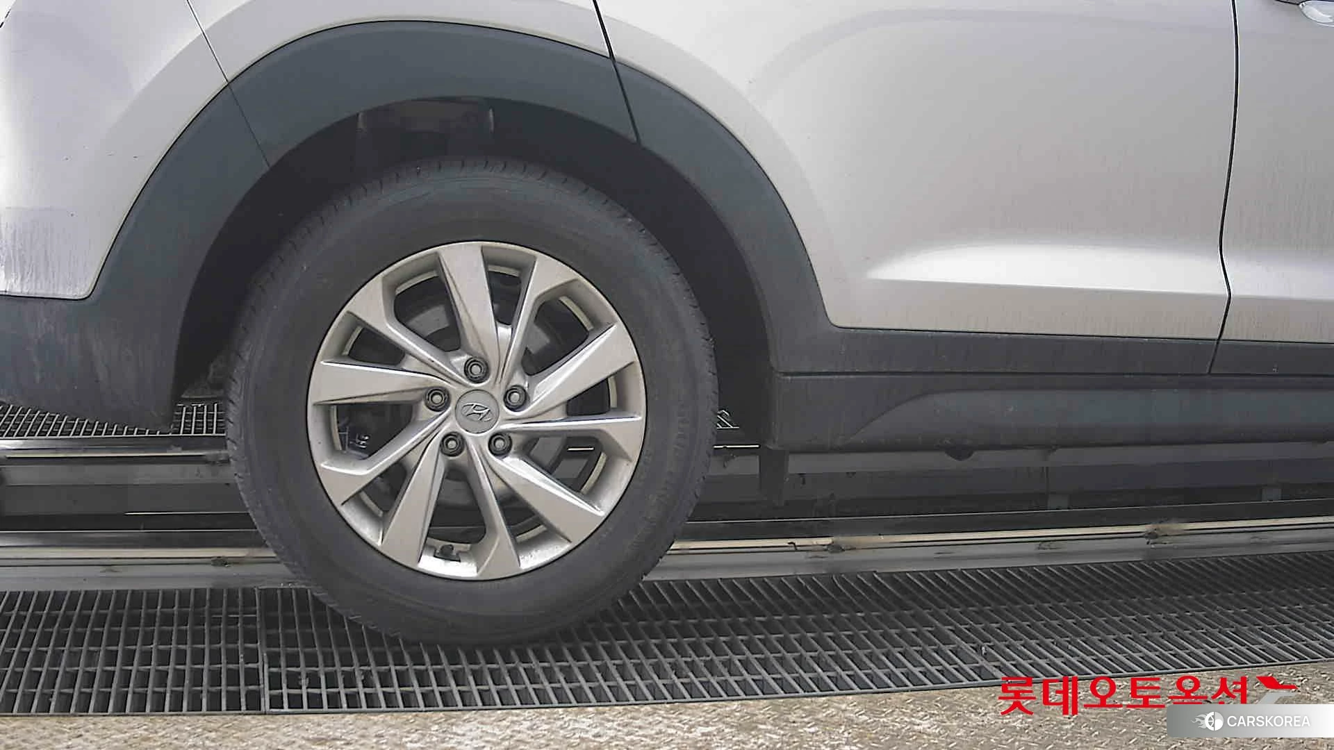 Hyundai Tucson id 3869365 из Кореи 16