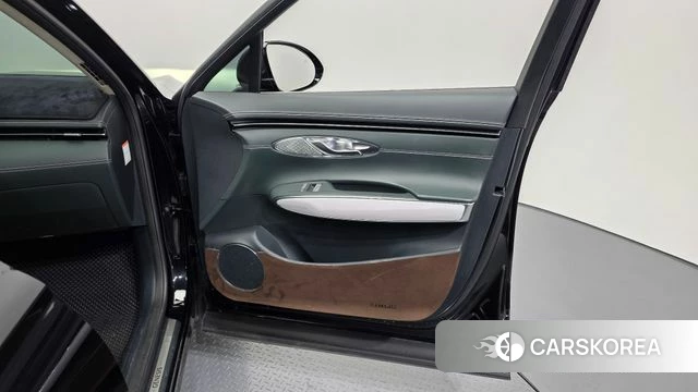 Genesis Electrified GV70 id 4201979 из Кореи 16