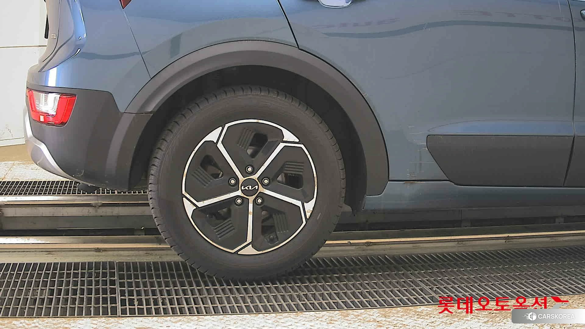 Kia Niro Hybrid id 4289528 из Кореи 16