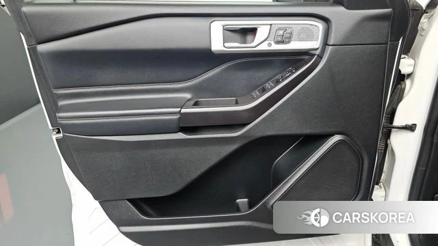 Ford Explorer 6th Generation id 4586866 из Кореи 16