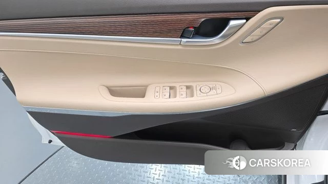 Hyundai Grandeur IG id 4647733 из Кореи 16