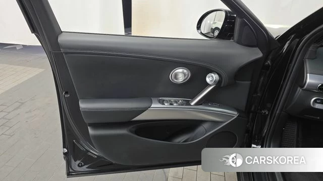 Genesis GV60 id 4580001 из Кореи 16