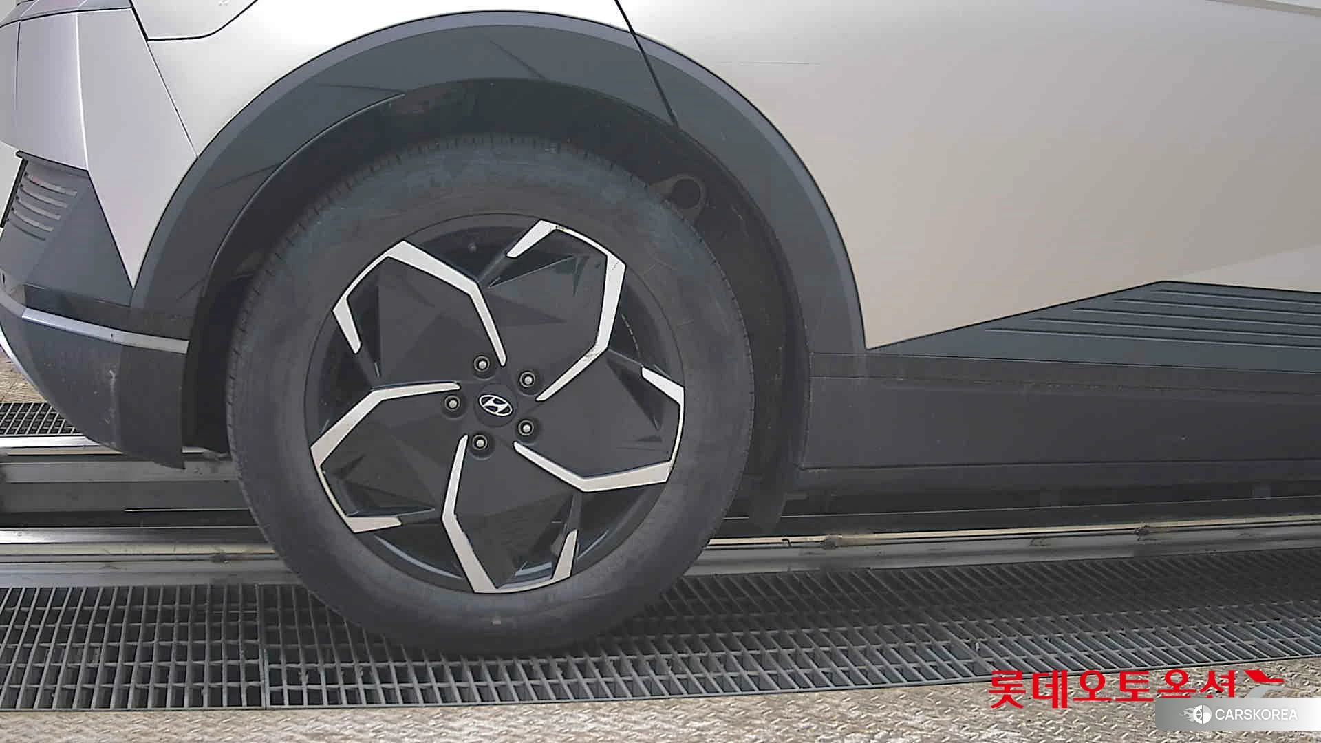 Hyundai IONIQ 5 id 3888332 из Кореи 16