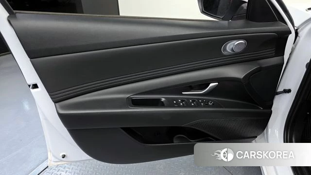 Hyundai Avante Hybrid (CN7) id 4231024 из Кореи 16