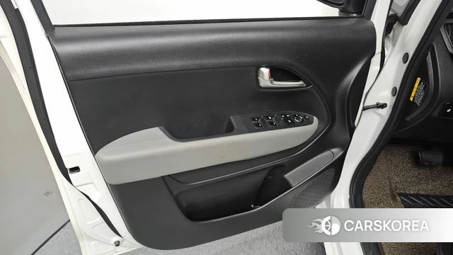 Kia The New Kia Ray EV id 4462914 из Кореи 16