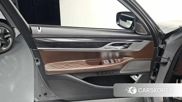 BMW 7 Series (G11) id 4775233 из Кореи 16