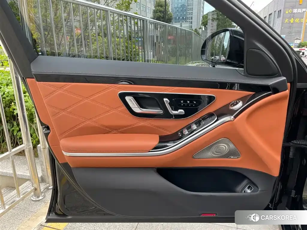 Mercedes-Benz Maybach S-Class id 4553776 из Китая 16