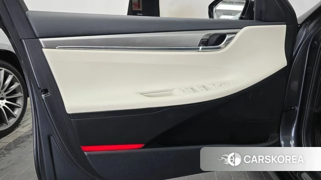 Hyundai The New Grandeur IG Hybrid id 4636806 из Кореи 16