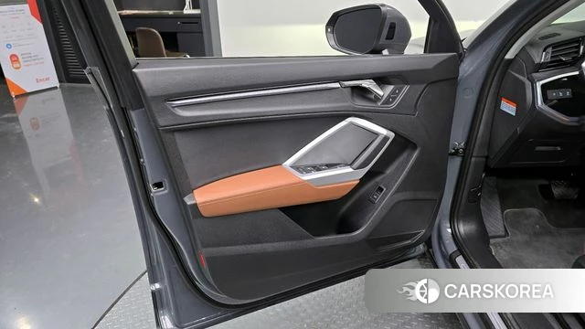 Audi Q3 (F3) id 4242781 из Кореи 16