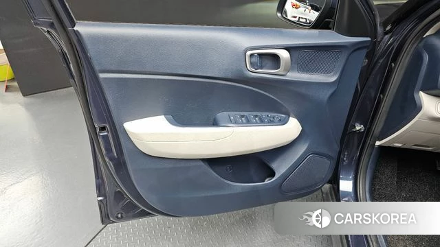 Hyundai Venue id 4593416 из Кореи 16