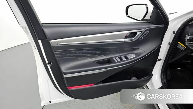 Hyundai The New Grandeur IG id 4424318 из Кореи 16