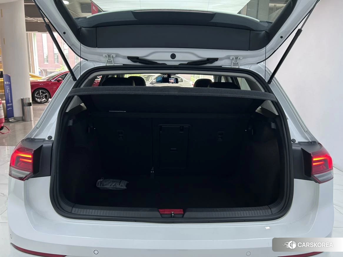 Volkswagen Golf id 4512834 из Китая 16