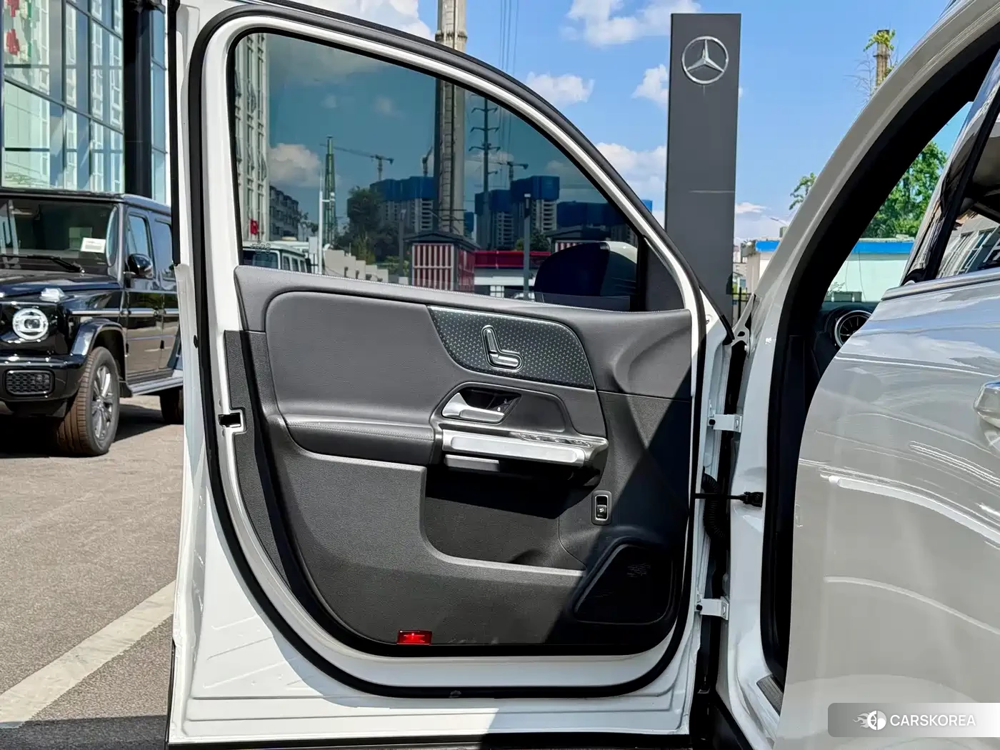 Mercedes-Benz GLB id 4589441 из Китая 16