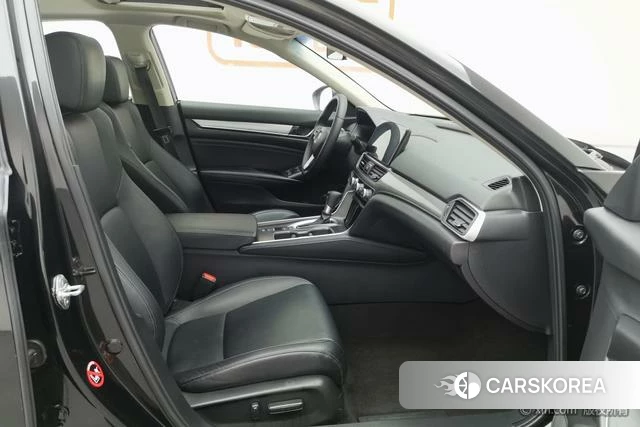 Honda Accord id 4300367 из Китая 16