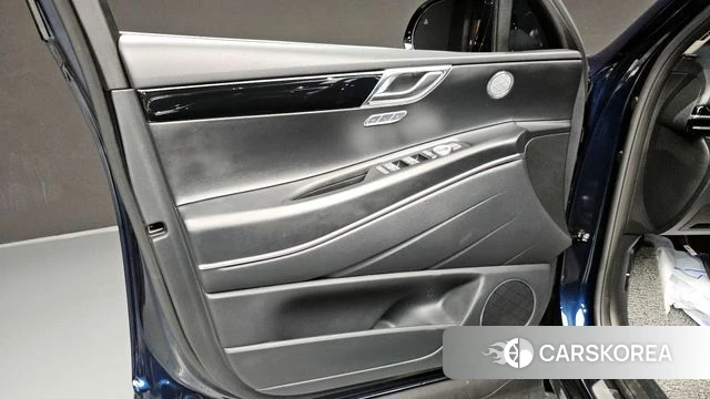 Genesis GV80 id 4185869 из Кореи 16