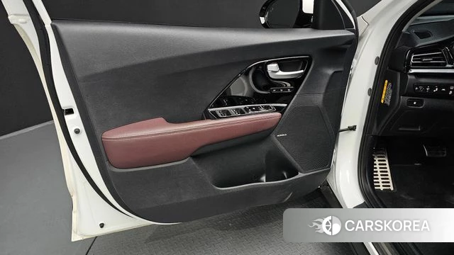 Kia The New Niro id 4658190 из Кореи 16