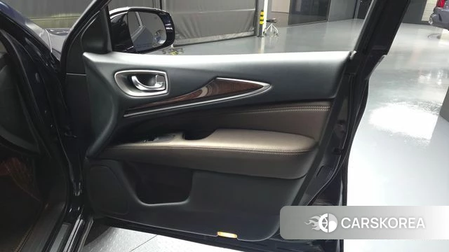 Infiniti QX60 id 4530748 из Кореи 16