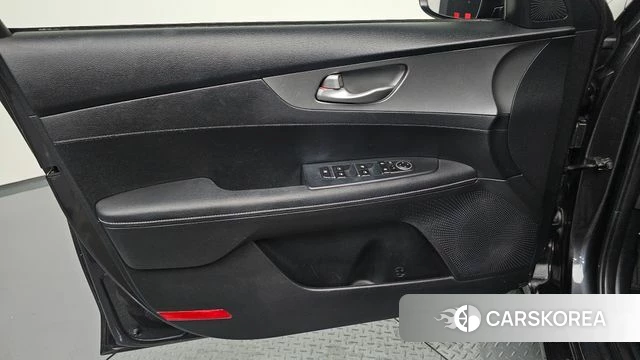 Kia Come New K3 id 4496672 из Кореи 16