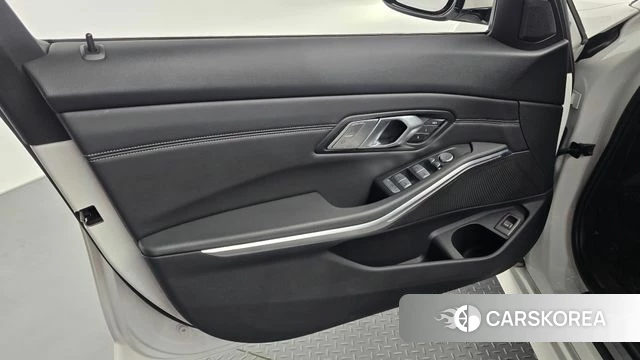 BMW 3 Series (G20) id 4202508 из Кореи 16