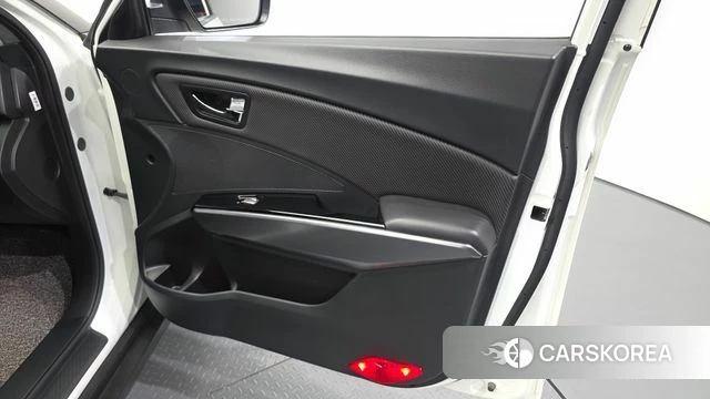 Ssangyong Tivoli Armor id 4520795 из Кореи 16