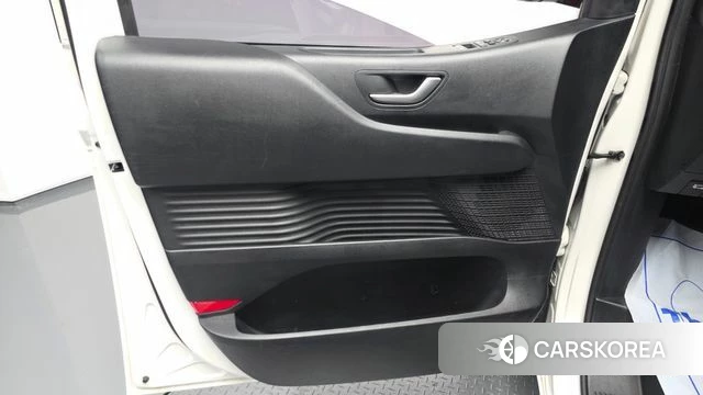 Hyundai Staria id 4872186 из Кореи 16