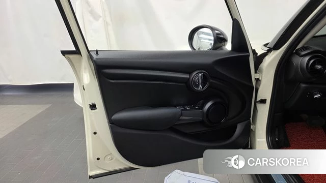 Mini Cooper id 4652312 из Кореи 16
