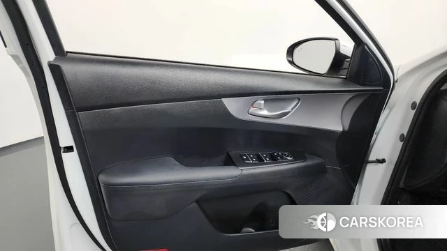 Kia The New K3 2nd generation id 4223883 из Кореи 16