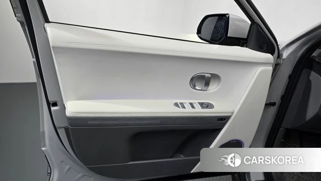 Hyundai Ionic 5 id 4561226 из Кореи 16