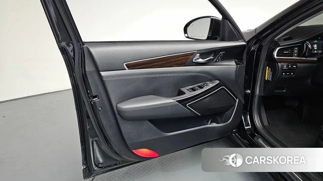 Kia All New K7 Hybrid id 4496932 из Кореи 16