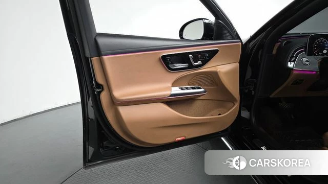 Mercedes-Benz E-Class W214 id 4584468 из Кореи 16